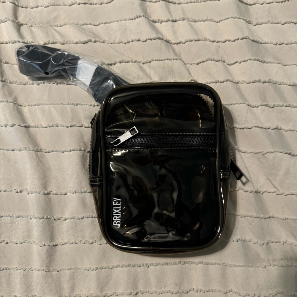 BRIXLEY Clear Crossbody